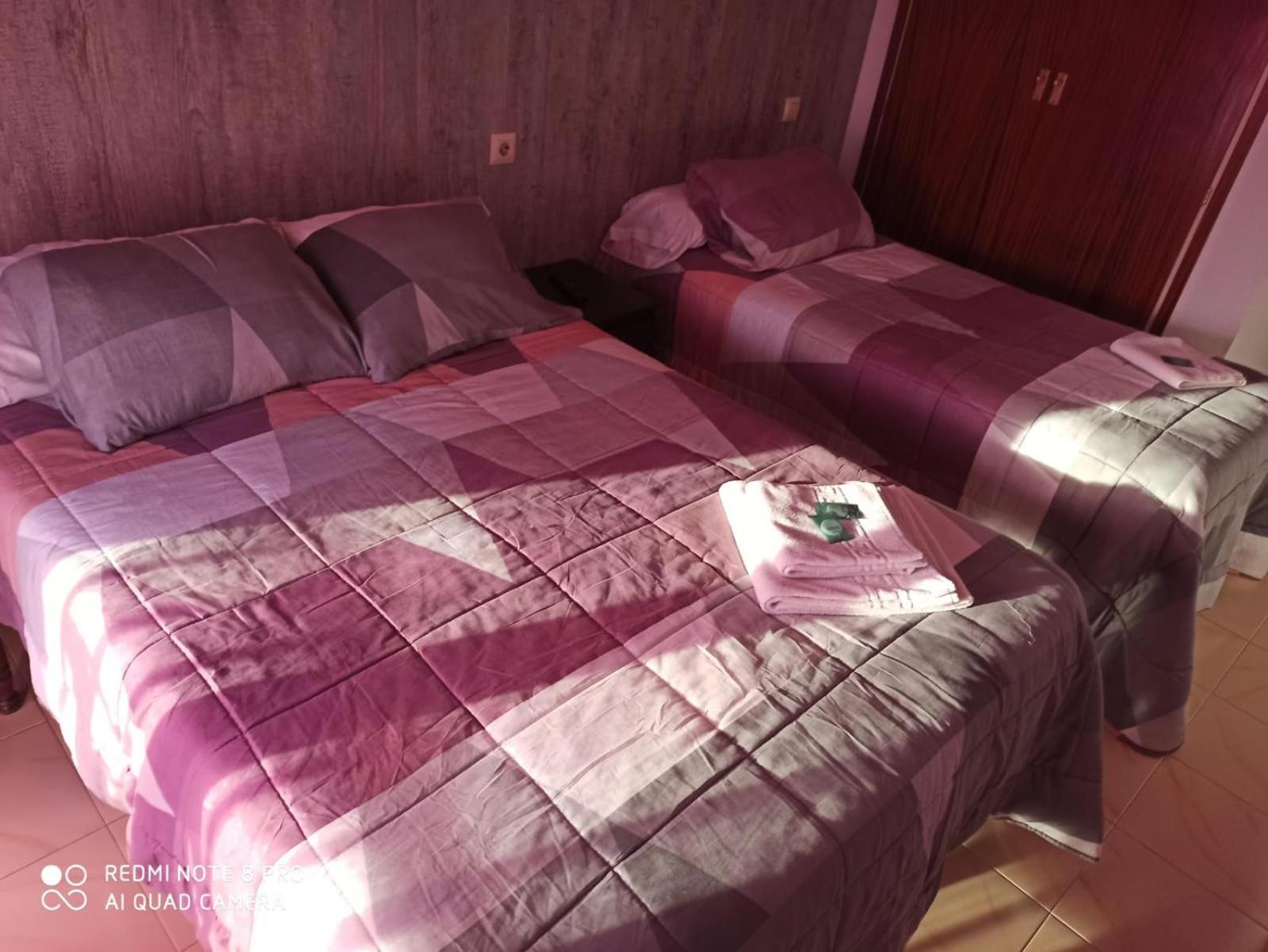 Hostal Galicia Figueres  Eksteriør bilde